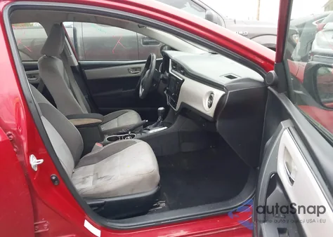 2017 Toyota Corolla Le z USA, uszkodzony, nr VIN 5YFBURHE1HP579907